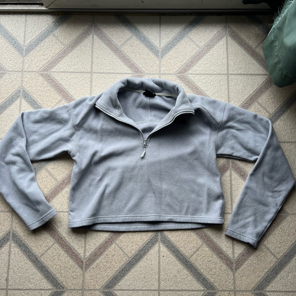 The North Face Women's Light Gray Fleece Sweater